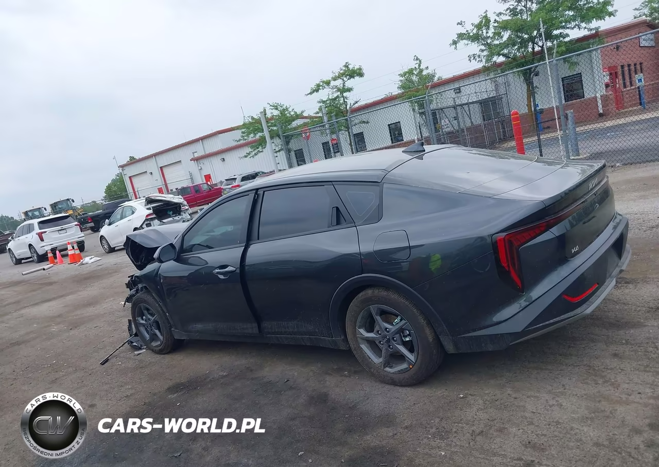 2026 Kia K4 Lxs VIN:3KPFT4DE4TE305334 - 14
