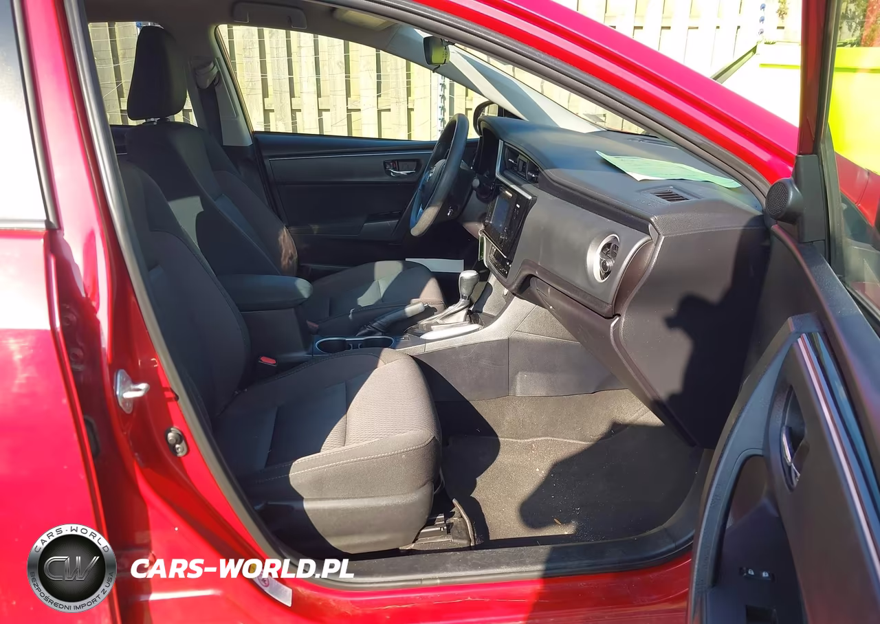 2017 Toyota Corolla Le VIN:2T1BURHE6HC942542 - 5