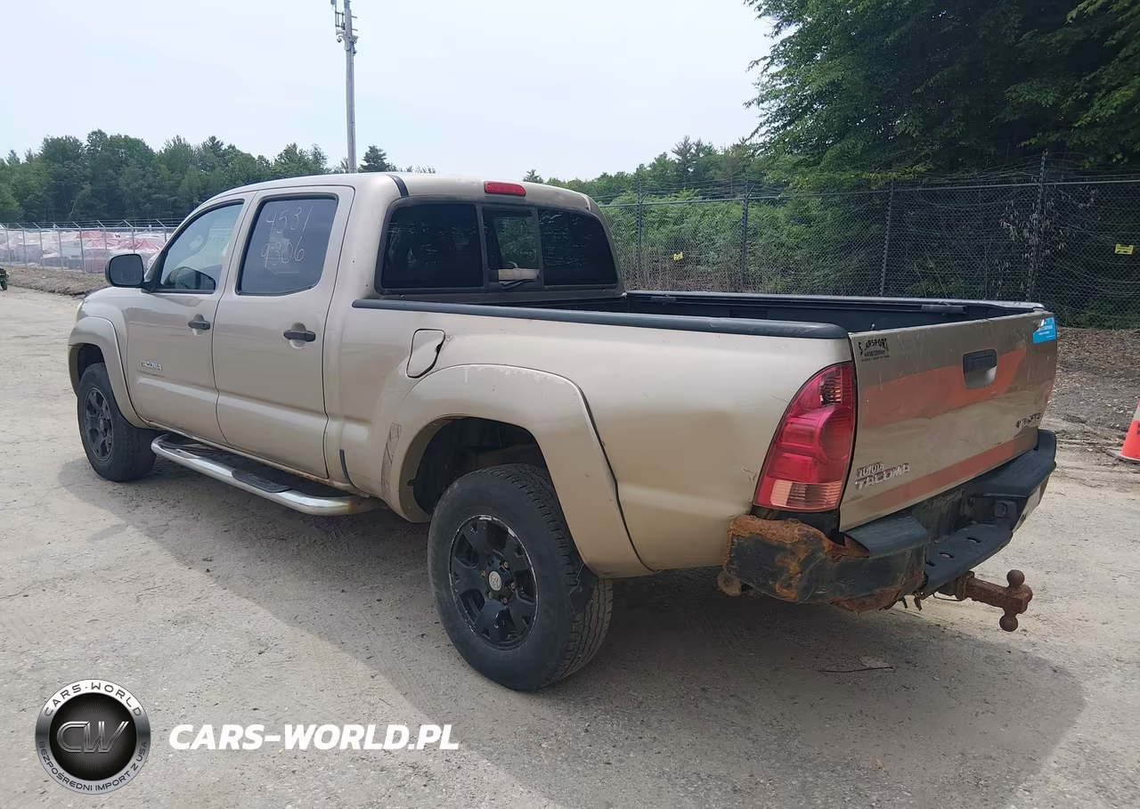 2006 Toyota Tacoma Base V6 VIN:5TEMU52N36Z152116 - 3