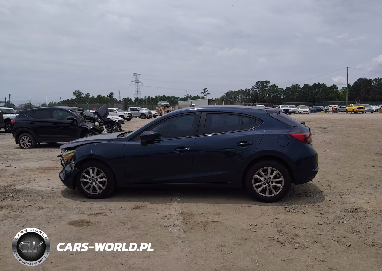 2018 Mazda Mazda3 Sport VIN:3MZBN1K76JM200810 - 14