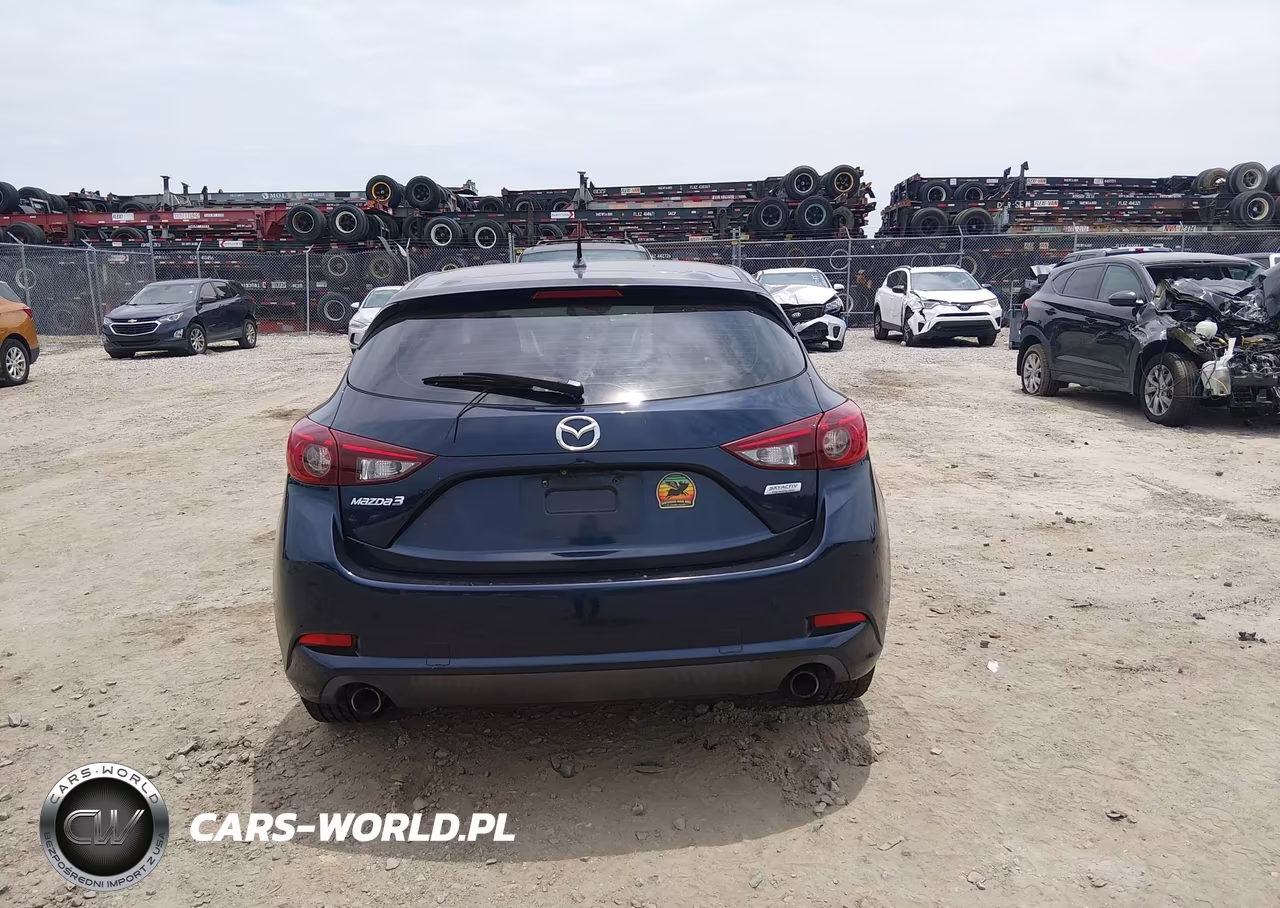 2018 Mazda Mazda3 Sport VIN:3MZBN1K76JM200810 - 16