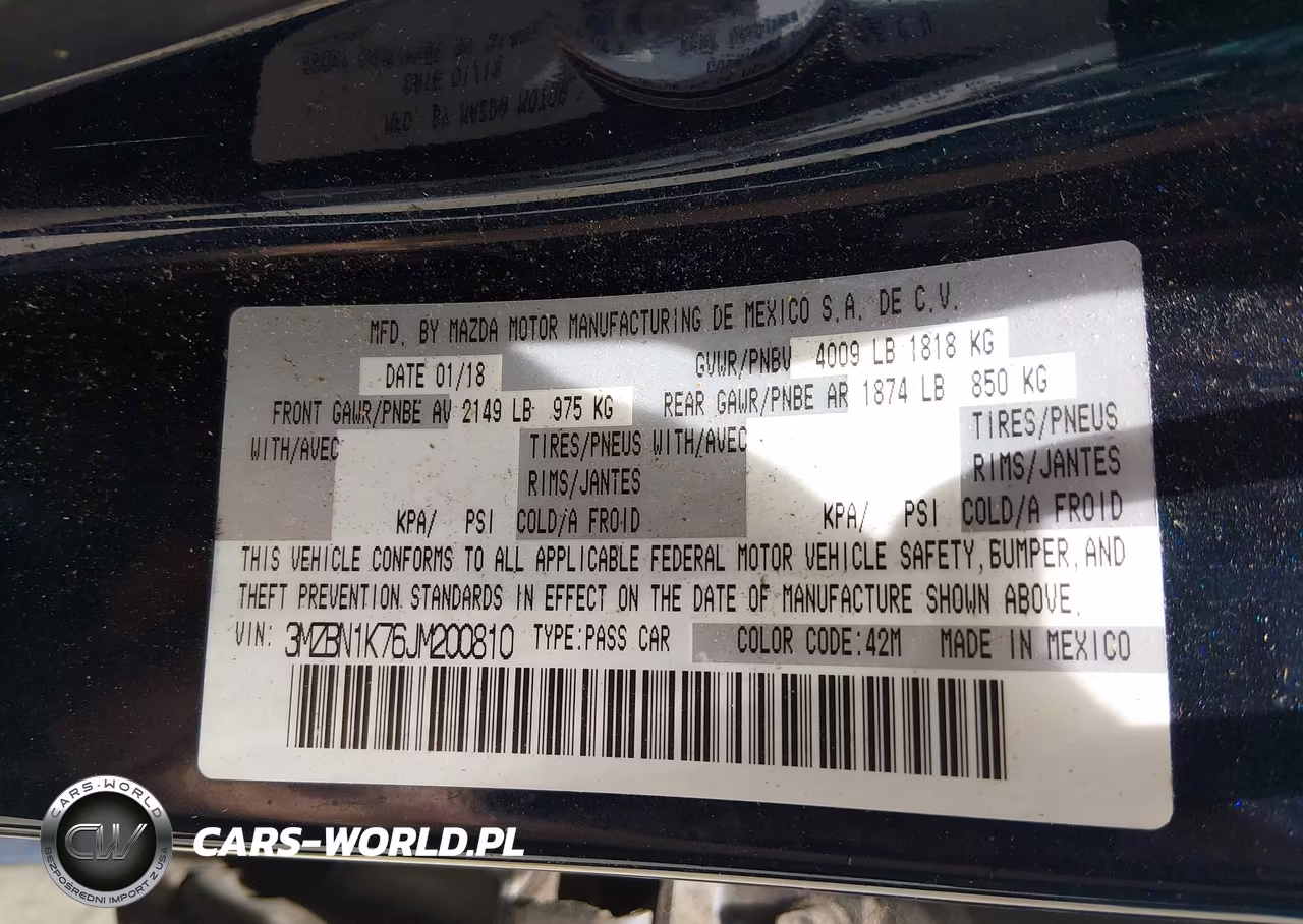 2018 Mazda Mazda3 Sport VIN:3MZBN1K76JM200810 - 9