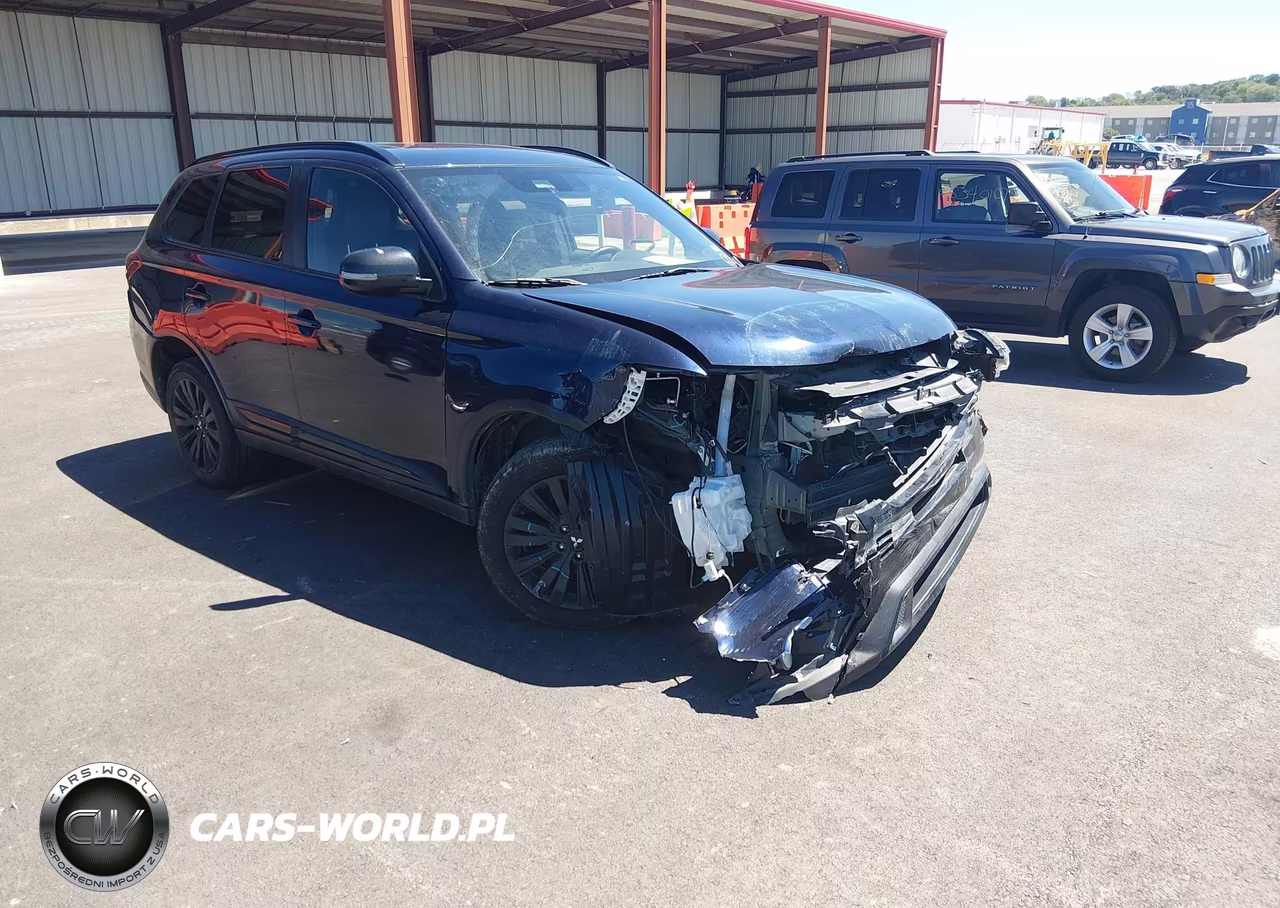 2020 Mitsubishi Outlander Le 2.4 S-Awc – zdjęcie 1 z 16