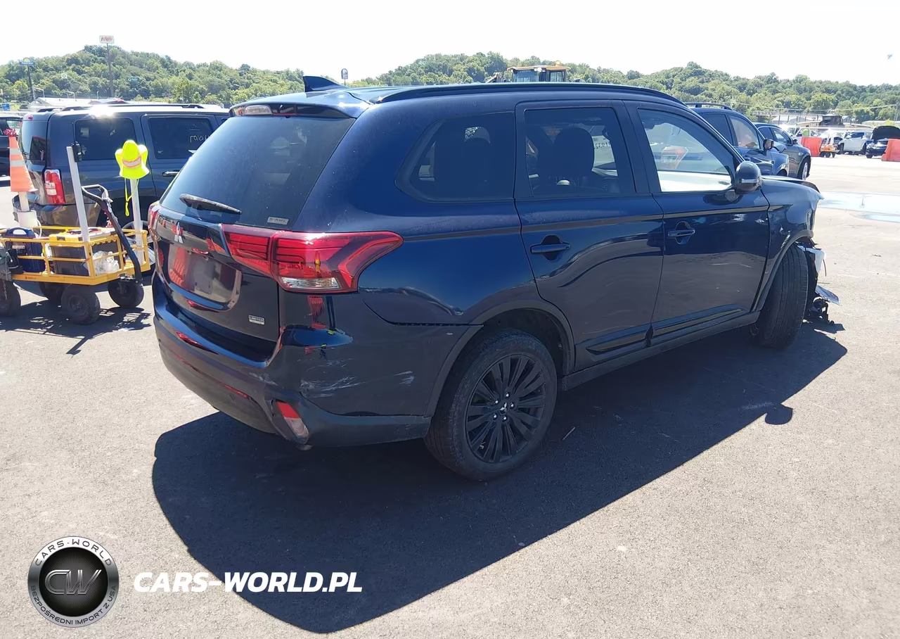 2020 Mitsubishi Outlander Le 2.4 S-Awc VIN:JA4AZ3A30LZ013457 - 4