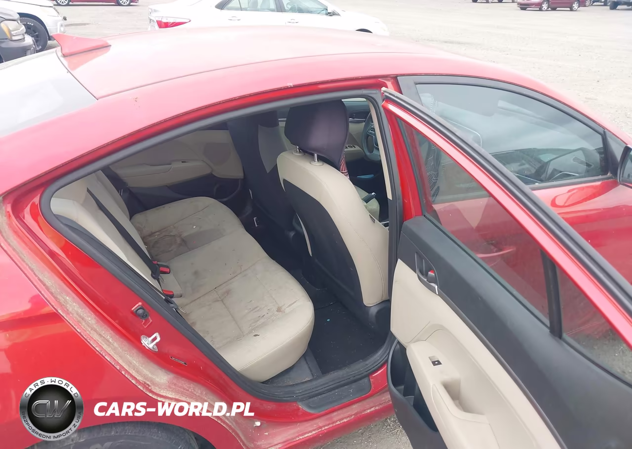 2018 Hyundai Elantra Se VIN:5NPD74LFXJH368484 - 8