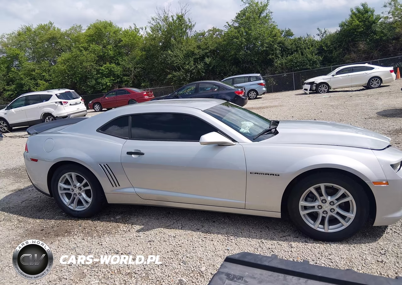 2015 Chevrolet Camaro 2Ls VIN:2G1FB1E39F9311298 - 13