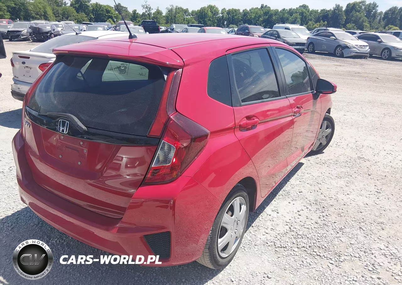 2015 Honda Fit Lx VIN:3HGGK5H50FM783978 - 4