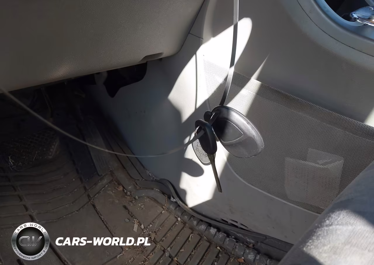 2008 Chevrolet Equinox Ls VIN:2CNDL23F086304643 - 11