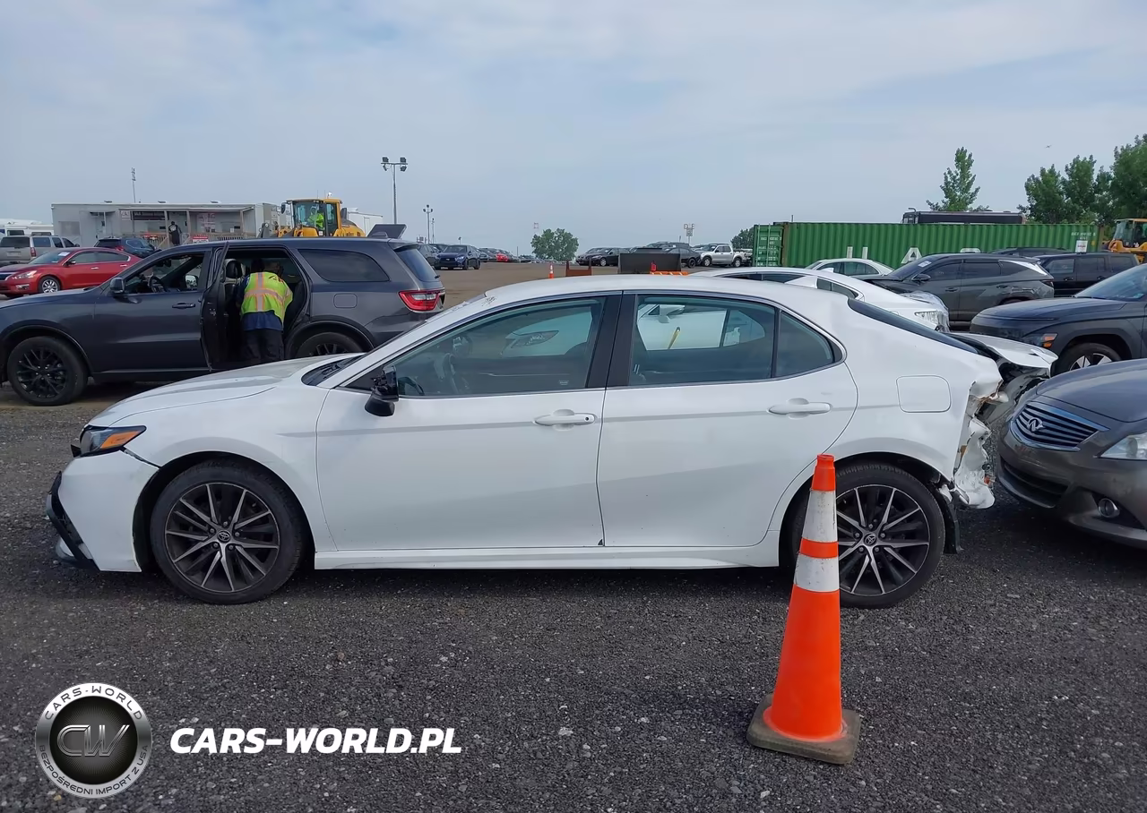 2021 Toyota Camry Se VIN:4T1G11AK0MU516810 - 14