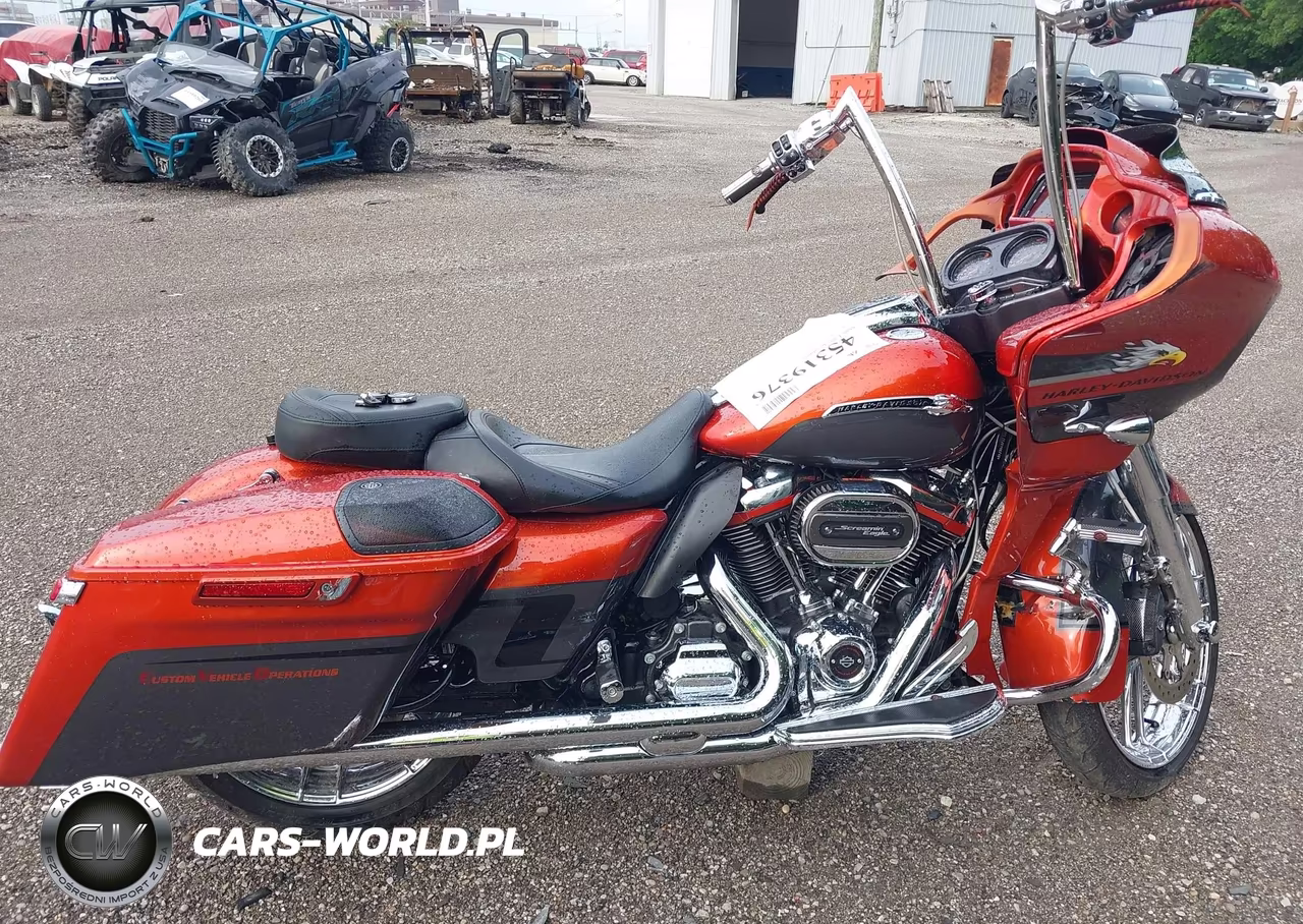 2018 Harley-Davidson Fltrxse Cvo Road Glide VIN:1HD1TCL12JB950740 - 13