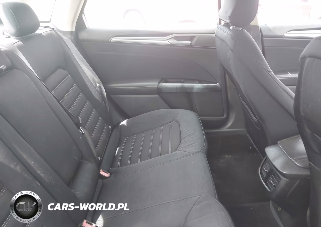 2015 Ford Fusion Se VIN:1FA6P0H73F5127558 - 8