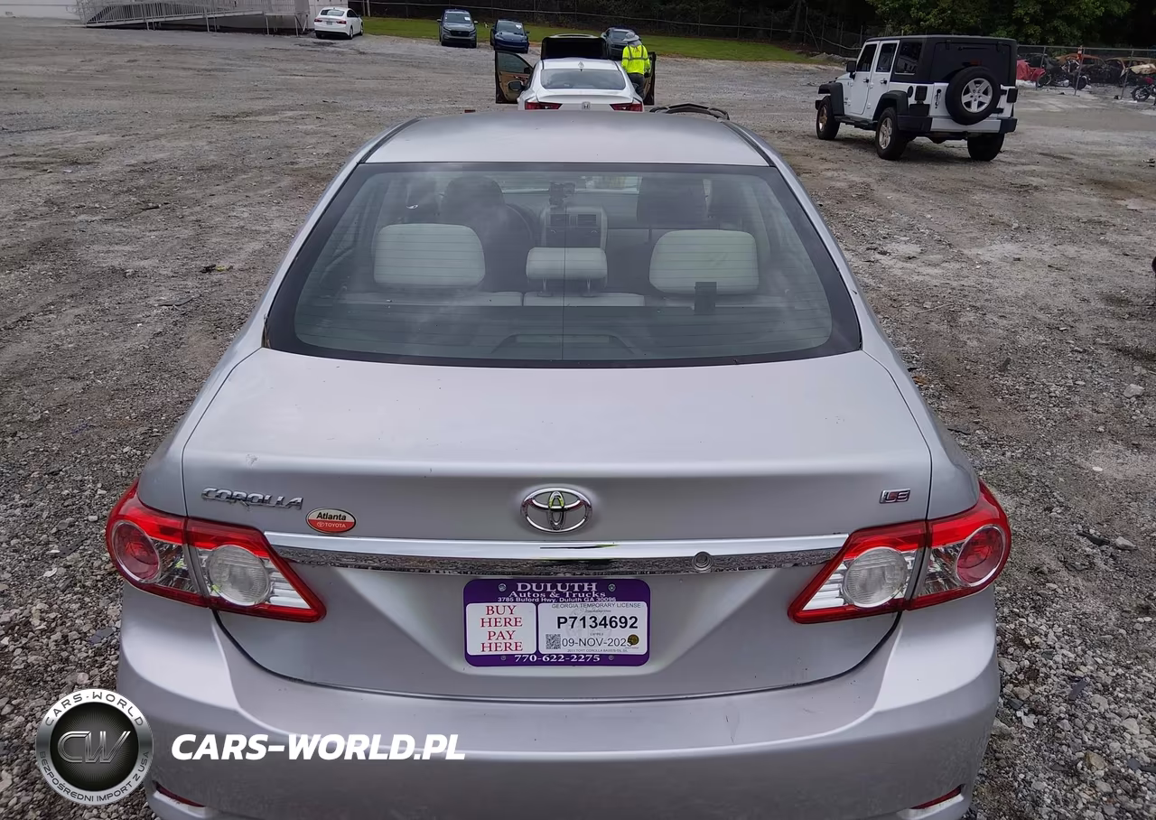 2011 Toyota Corolla Le VIN:JTDBU4EE2B9137660 - 17