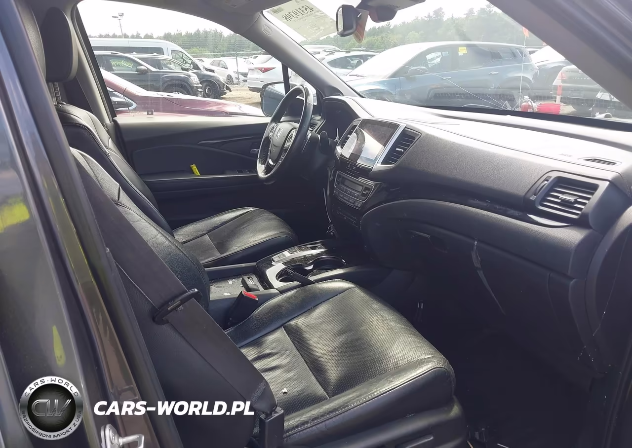 2017 Honda Pilot Elite VIN:5FNYF6H05HB082930 - 5