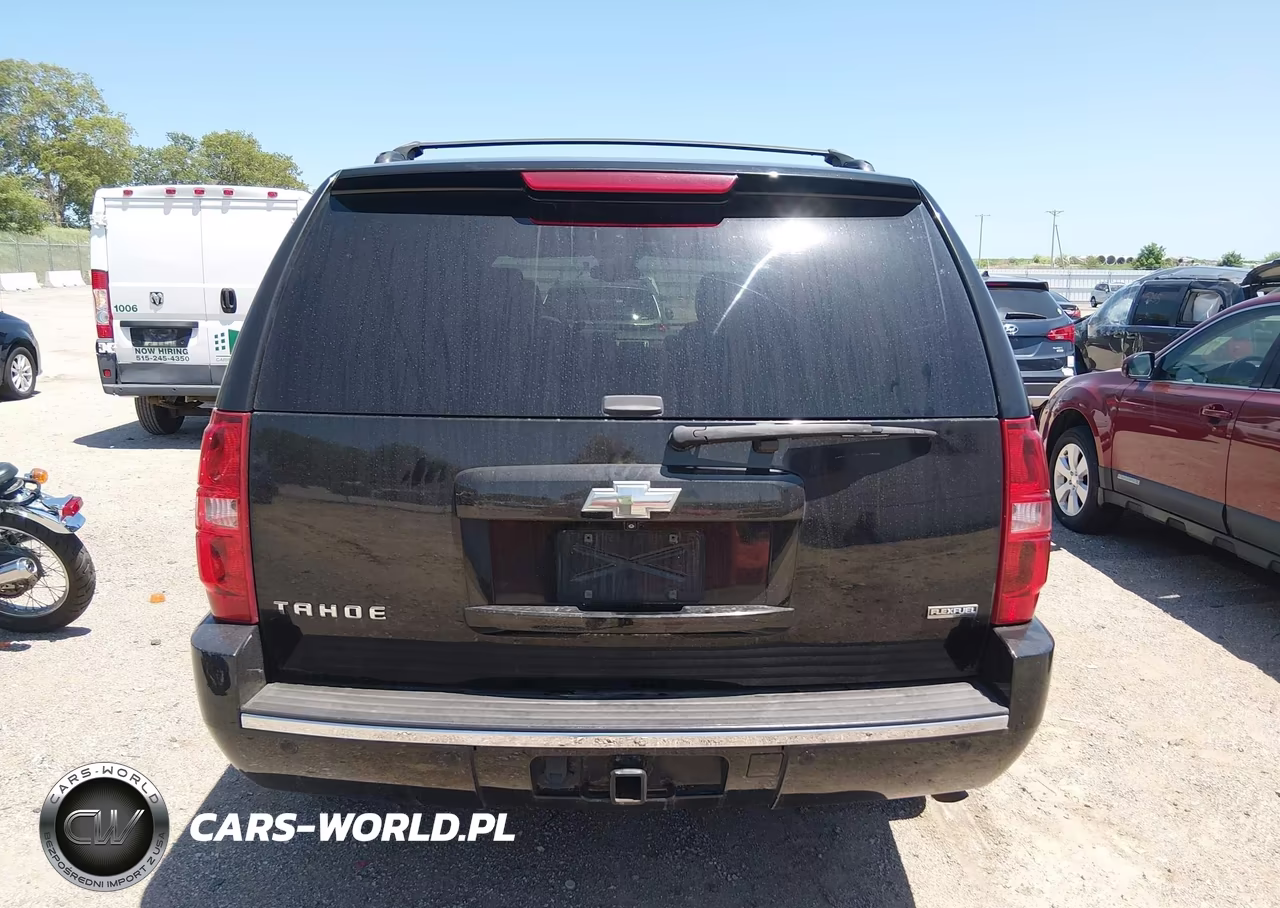 2009 Chevrolet Tahoe Ltz VIN:1GNFK330X9R280396 - 16