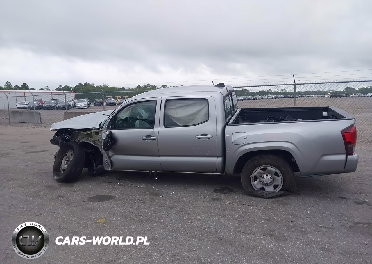 2018 Toyota Tacoma Sr VIN:5TFAX5GN2JX115383 - 14