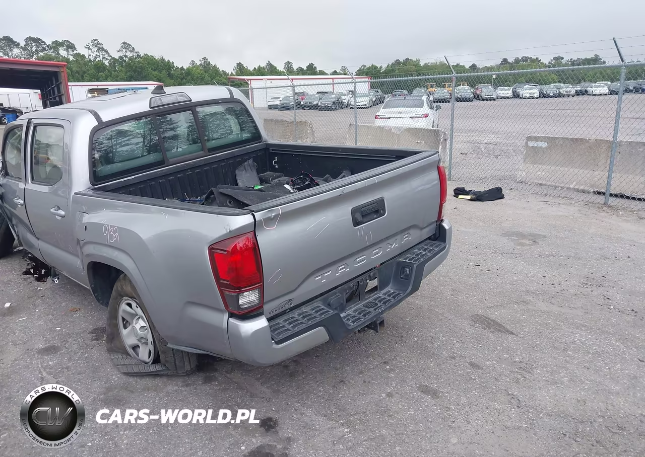 2018 Toyota Tacoma Sr VIN:5TFAX5GN2JX115383 - 20