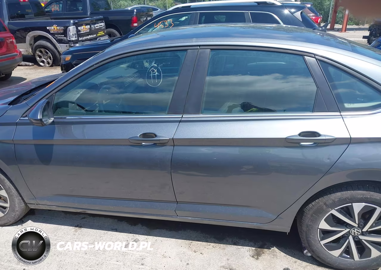 2025 Volkswagen Jetta 1.5T S VIN:3VW5X7BU6SM048027 - 15