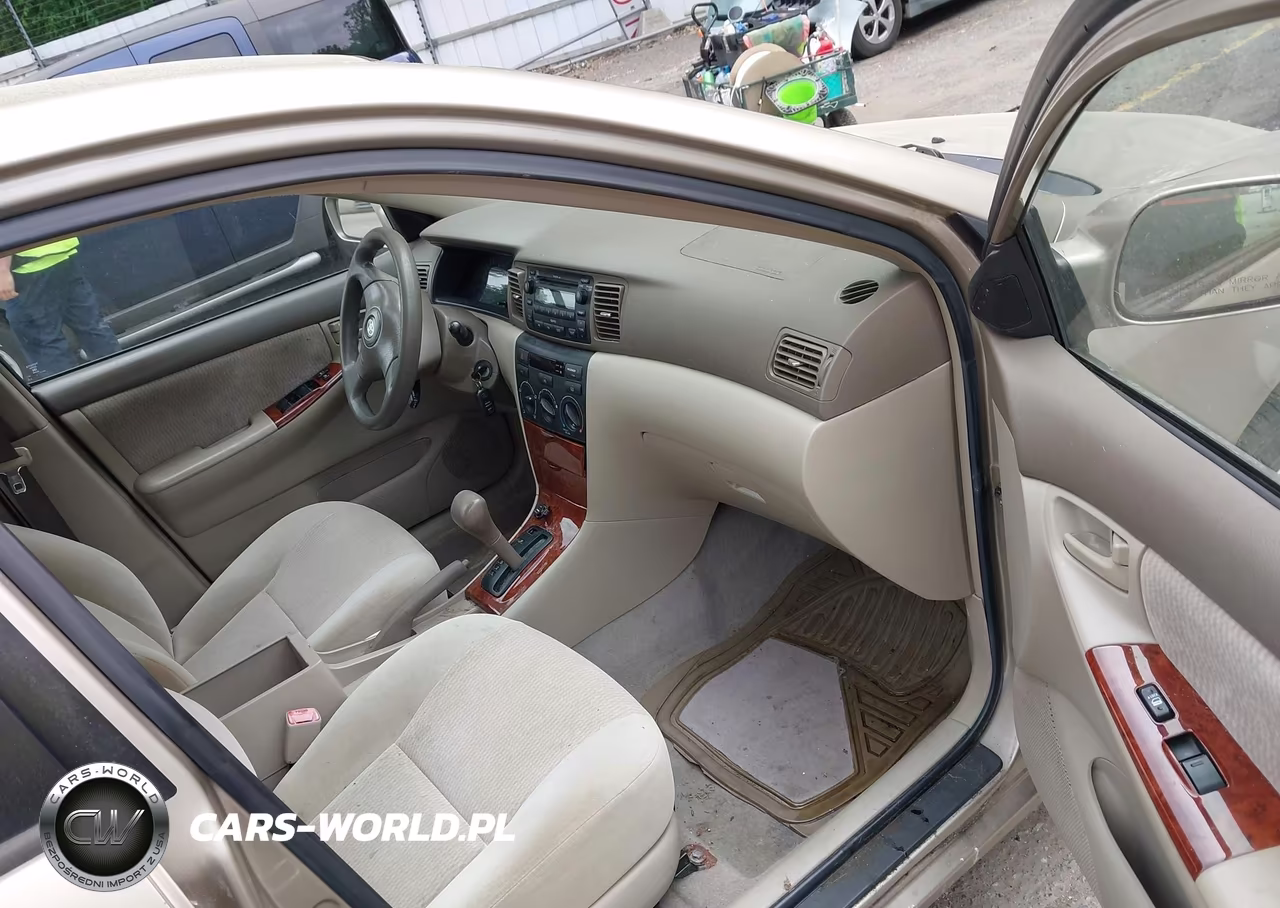 2008 Toyota Corolla Le VIN:1NXBR32E88Z047799 - 5