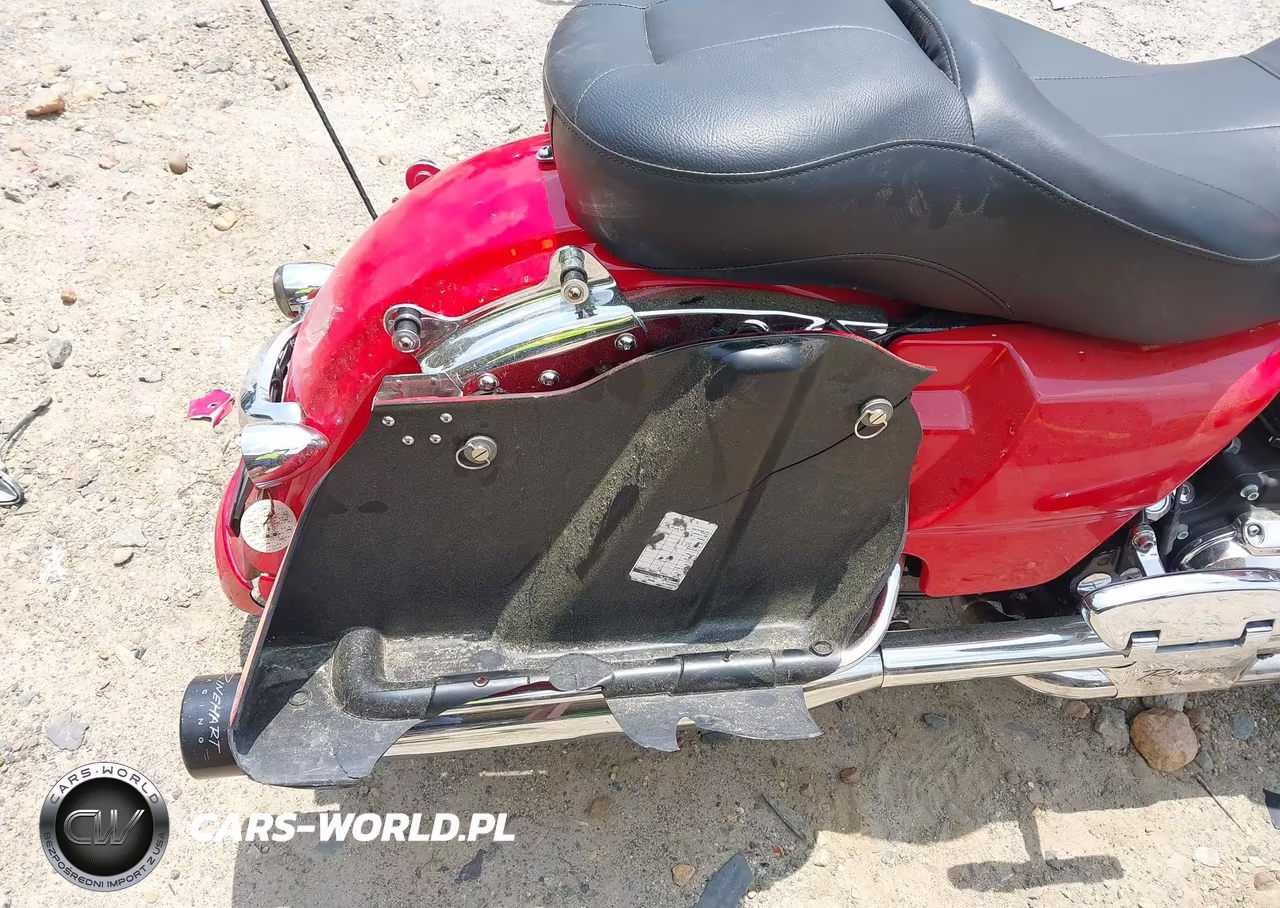 2010 Harley-Davidson Flhx VIN:1HD1KB414AB637085 - 15