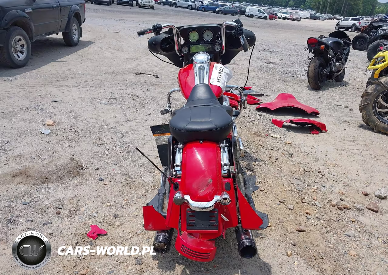 2010 Harley-Davidson Flhx VIN:1HD1KB414AB637085 - 6