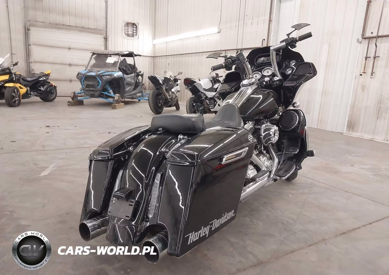 2013 Harley-Davidson Fltrx Road Glide Custom VIN:1HD1KHM18DB652874 - 4