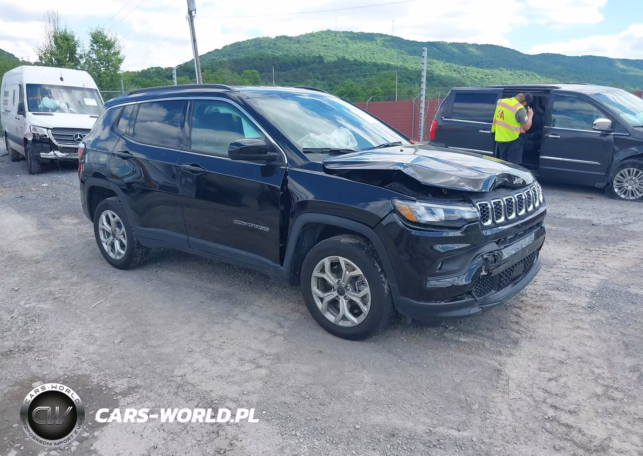 2025 Jeep Compass Latitude 4X4