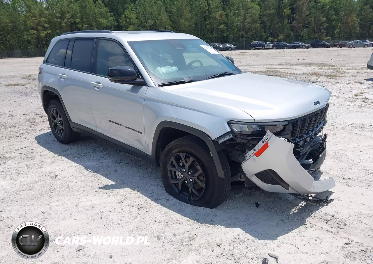 2025 Jeep Grand Cherokee Altitude X 4X2 – zdjęcie 1 z 17
