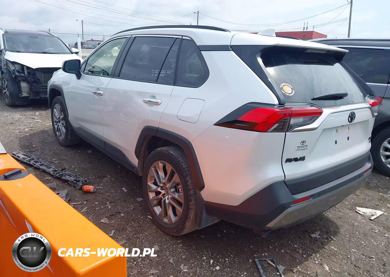 2025 Toyota Rav4 Limited VIN:JTMN1RFV4SD114380 - 3