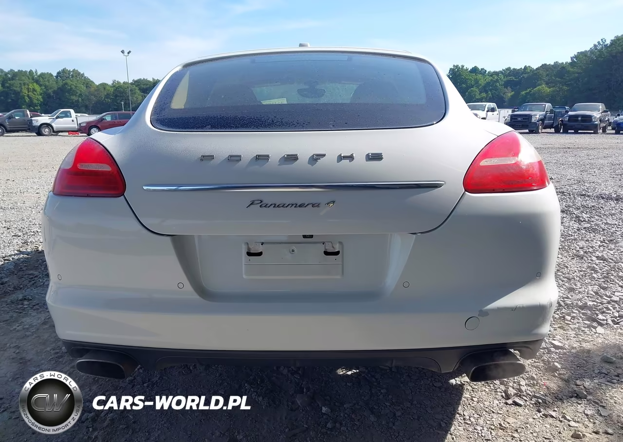 2013 Porsche Panamera 4 VIN:WP0AA2A72DL014124 - 16