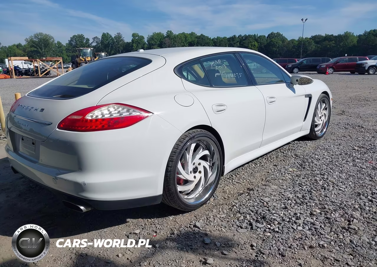 2013 Porsche Panamera 4 VIN:WP0AA2A72DL014124 - 4