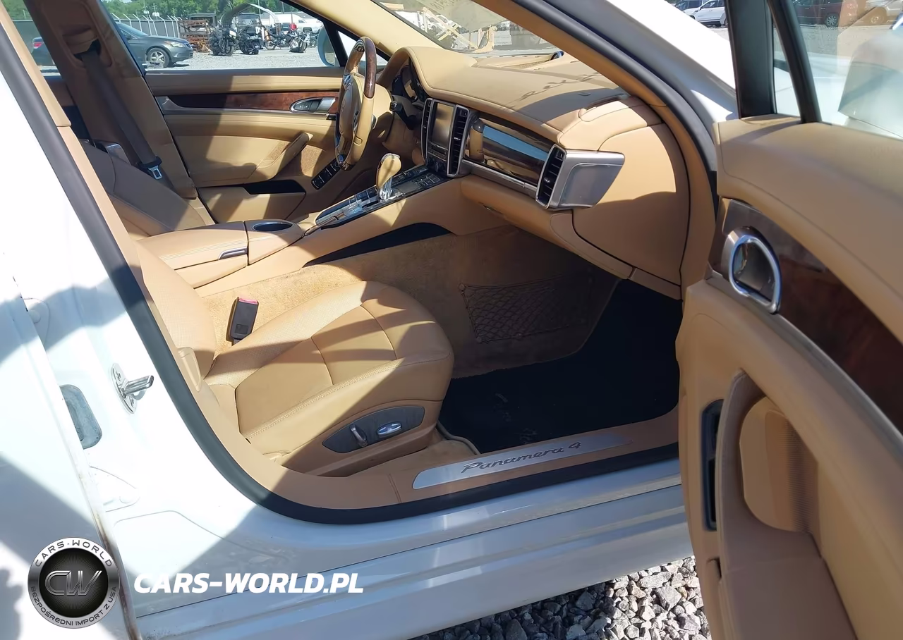 2013 Porsche Panamera 4 VIN:WP0AA2A72DL014124 - 5