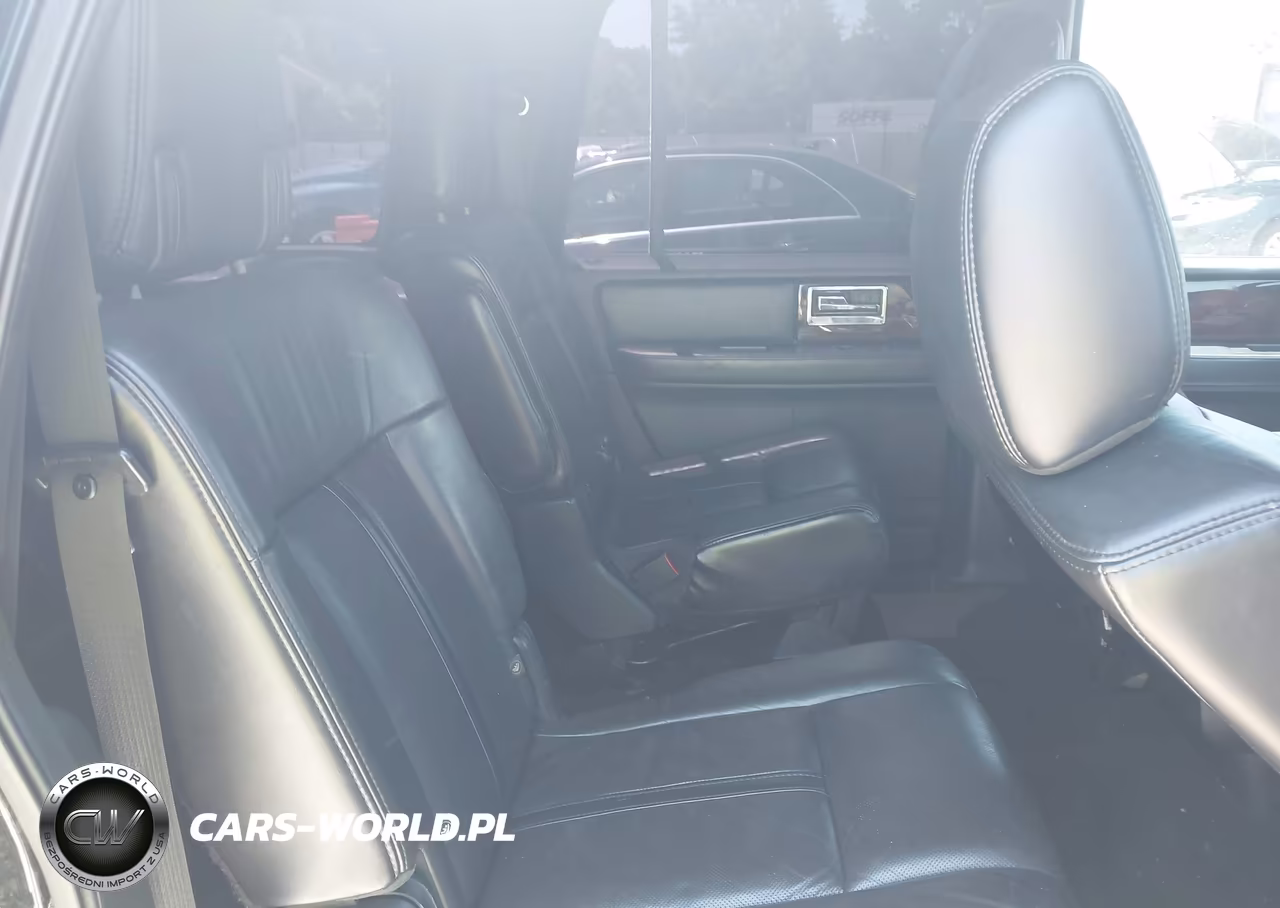 2015 Lincoln Navigator L VIN:5LMJJ3JT9FEJ07211 - 8