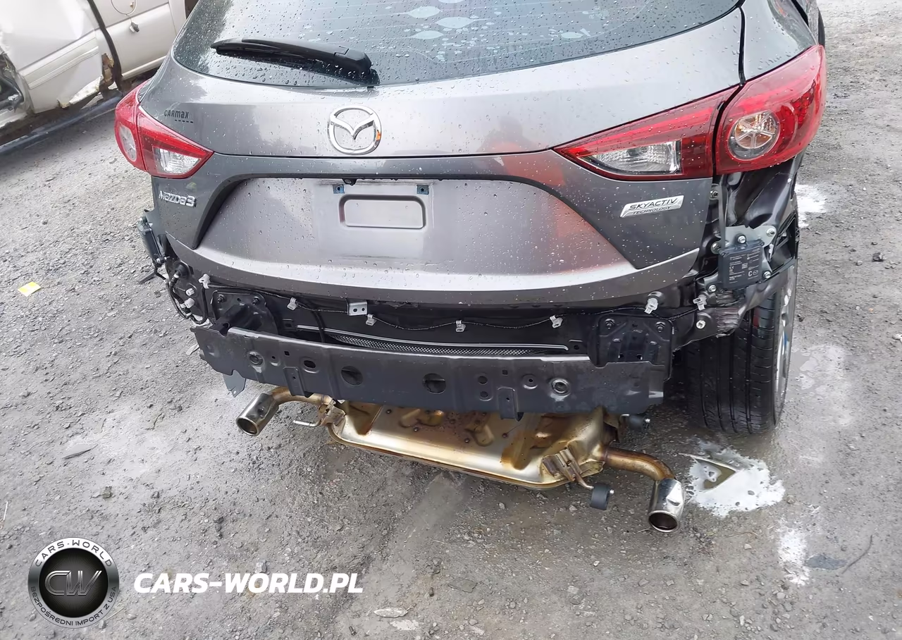 2018 Mazda Mazda3 Grand Touring VIN:3MZBN1M36JM215897 - 19