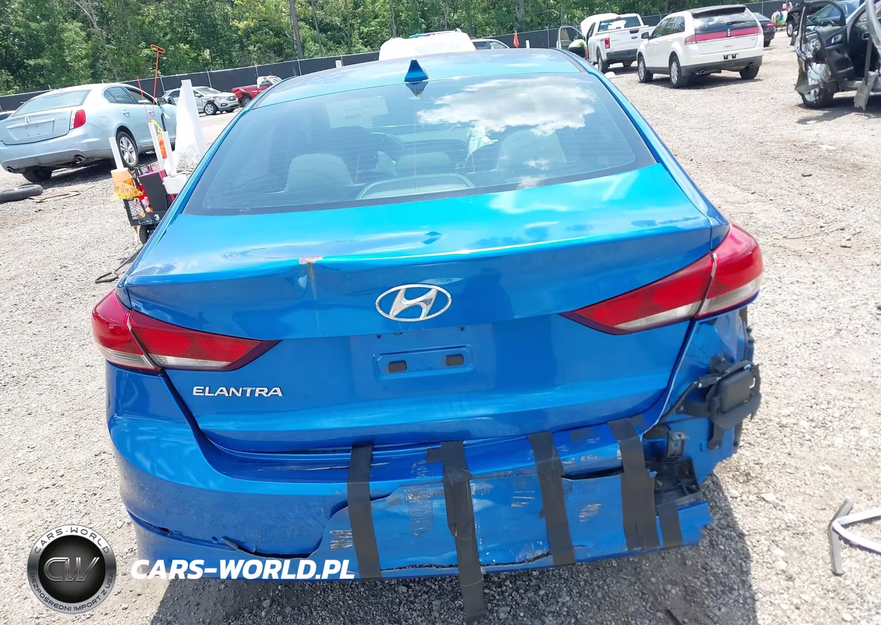 2018 Hyundai Elantra Sel VIN:5NPD84LFXJH254823 - 16