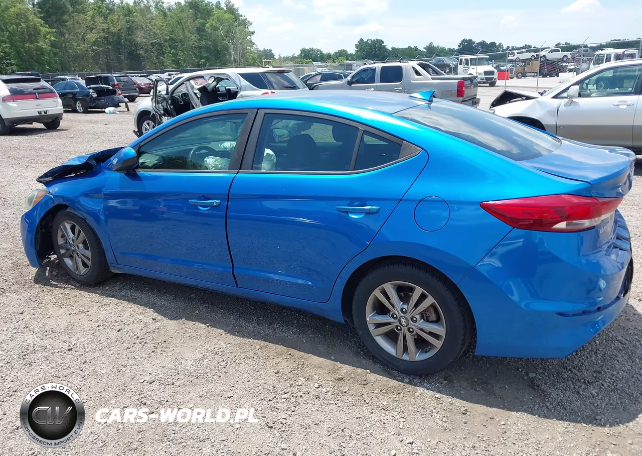 2018 Hyundai Elantra Sel VIN:5NPD84LFXJH254823 - 3