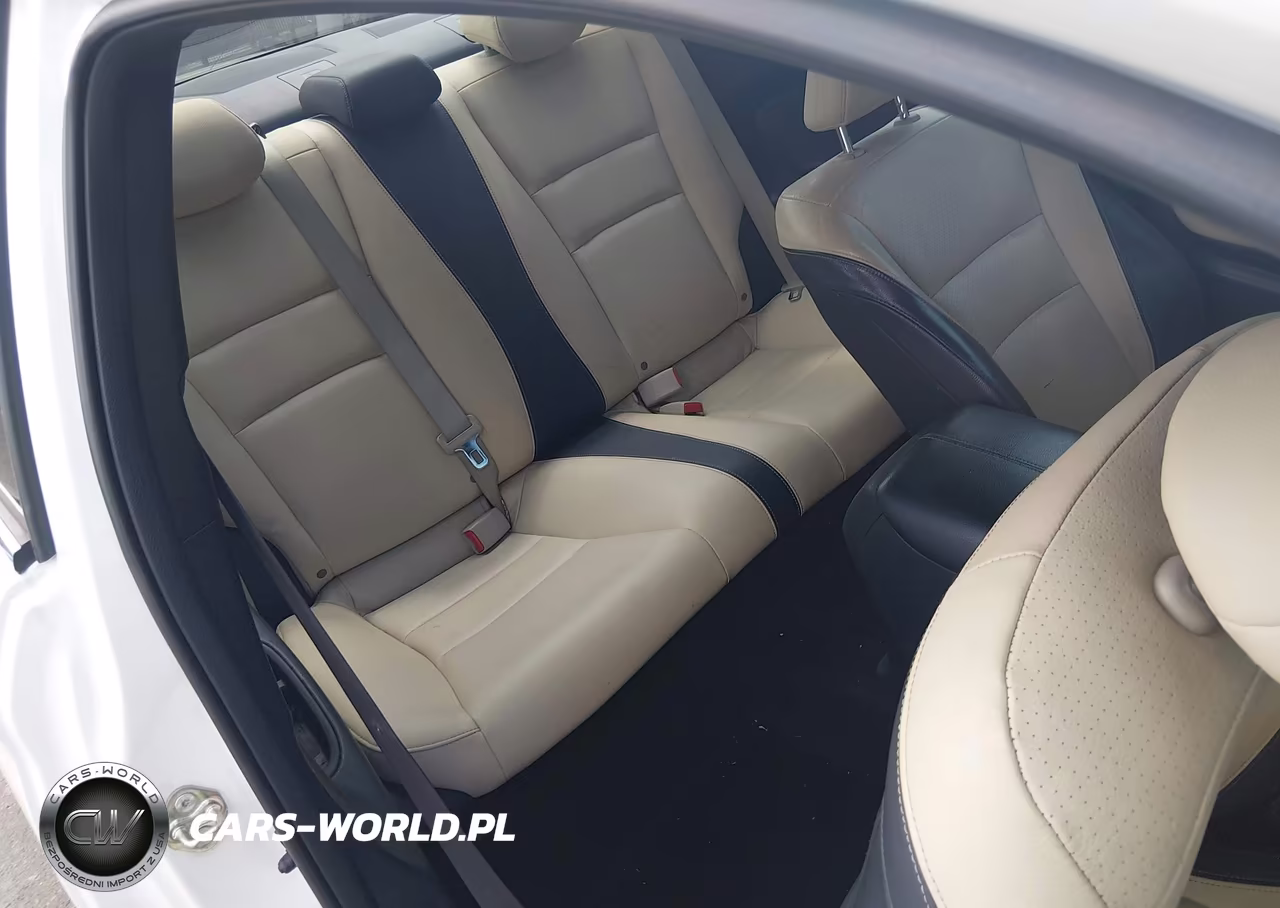 2017 Honda Accord Touring V6 VIN:1HGCT2B06HA005806 - 8