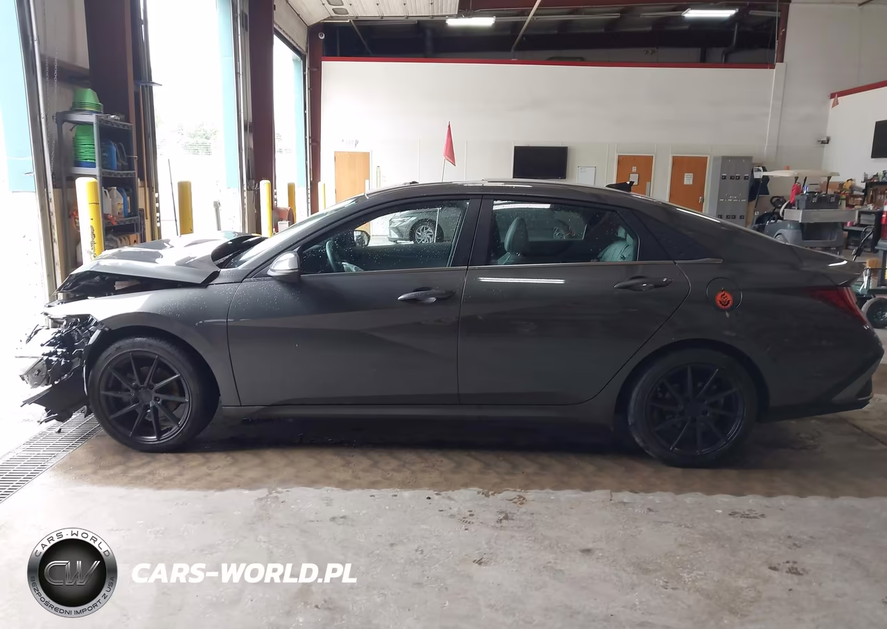 2024 Hyundai Elantra Hybrid Limited VIN:KMHLN4DJ9RU104092 - 14