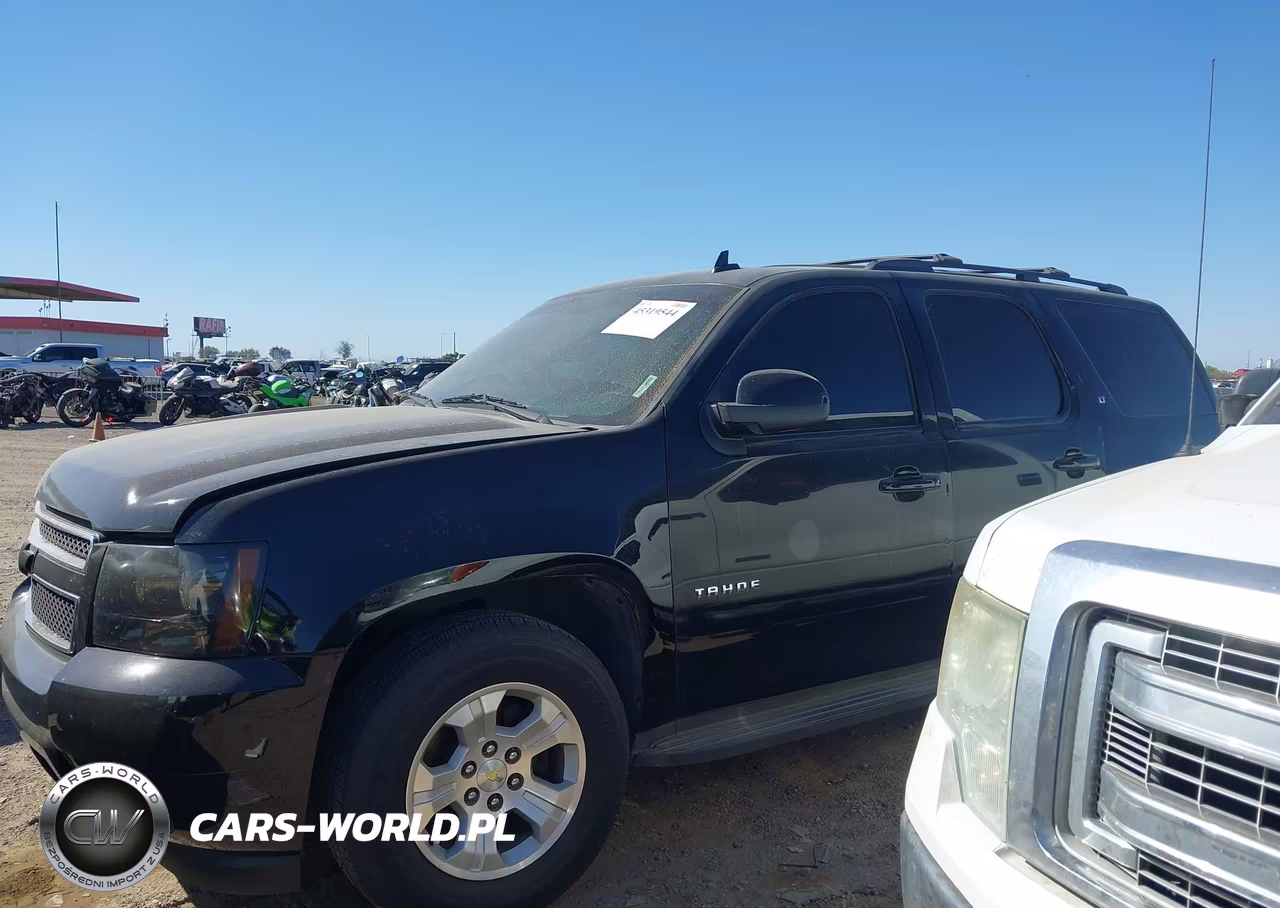 2013 Chevrolet Tahoe Lt VIN:1GNSCBE05DR118915 - 14