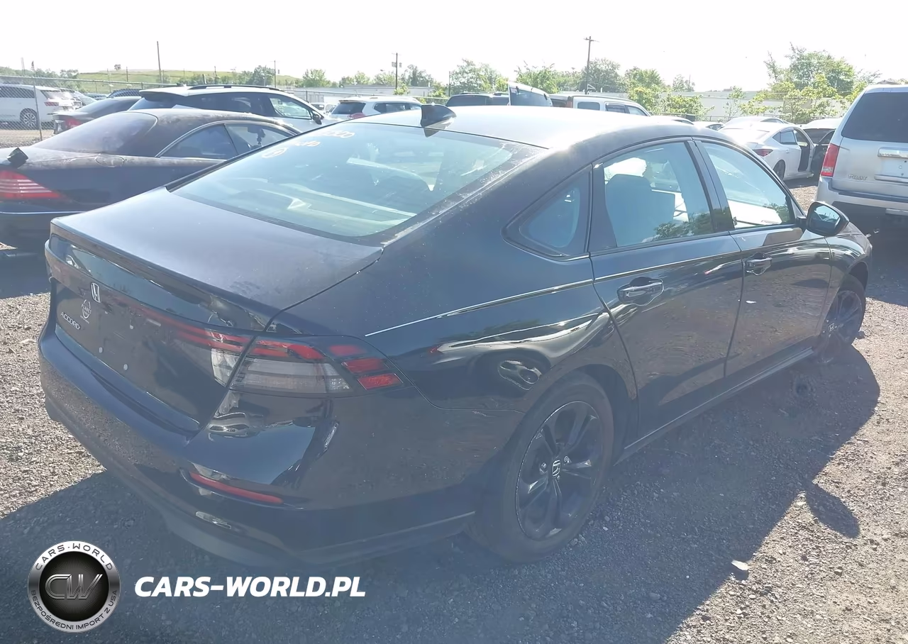 2025 Honda Accord Se VIN:1HGCY1F4XSA035973 - 4