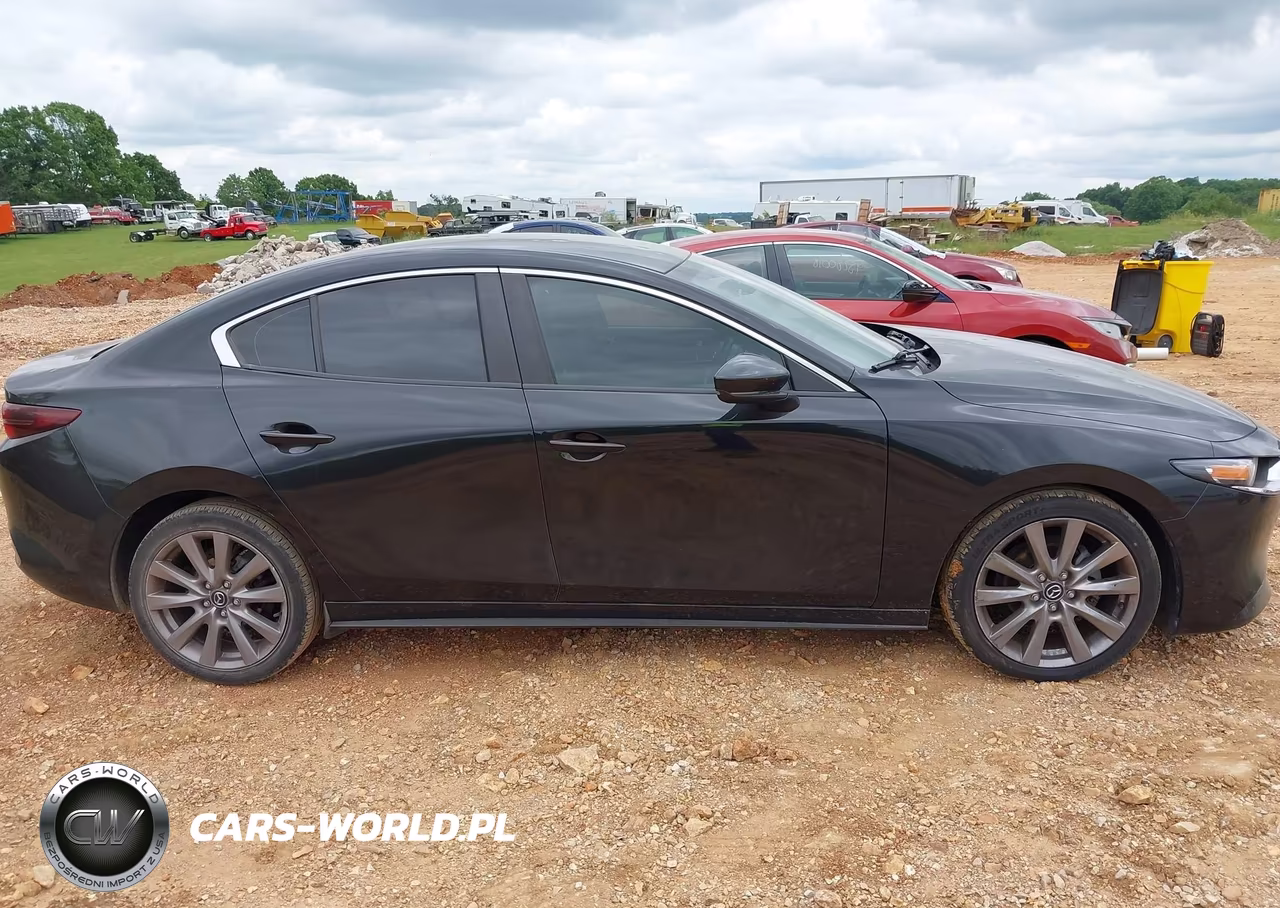 2021 Mazda Mazda3 Select VIN:JM1BPABLXM1322176 - 13