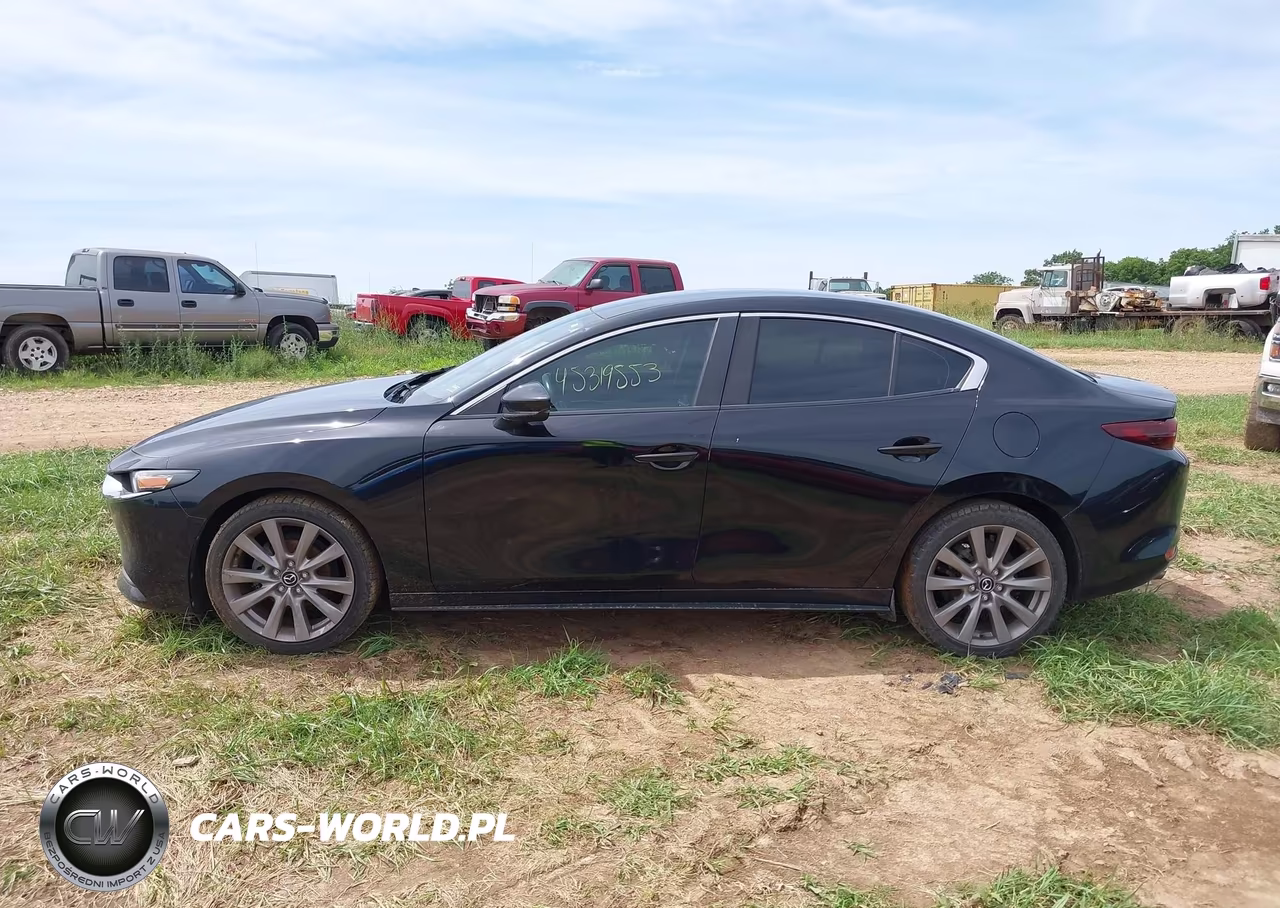 2021 Mazda Mazda3 Select VIN:JM1BPABLXM1322176 - 14