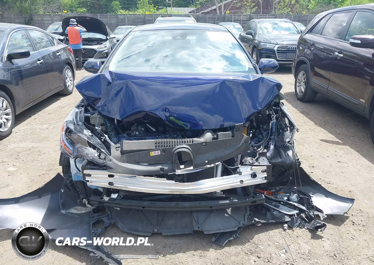 2020 Toyota Corolla Le VIN:JTDEPRAE9LJ002294 - 13