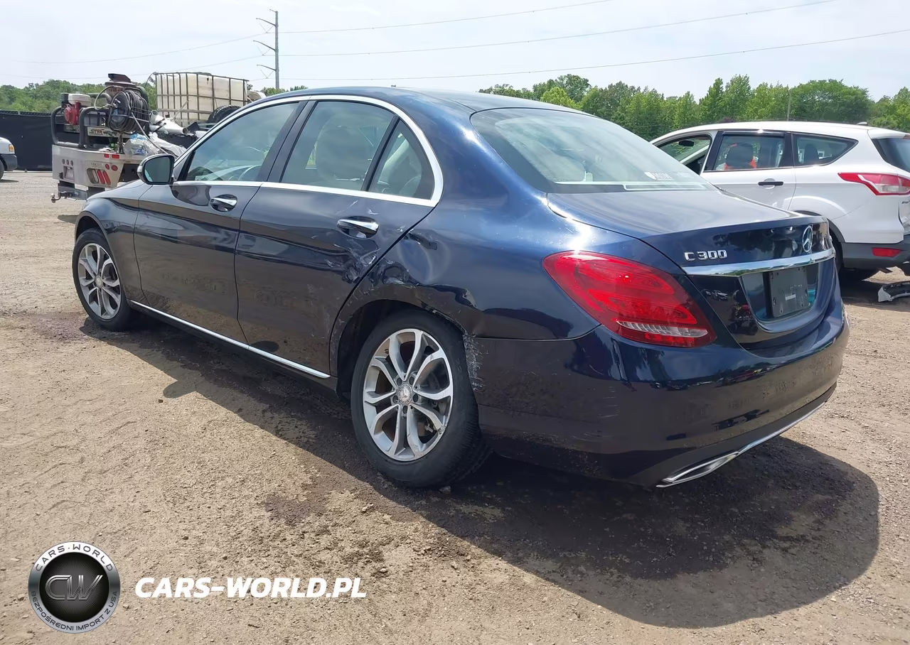 2015 Mercedes-Benz C 300 4Matic VIN:55SWF4KB1FU078360 - 3