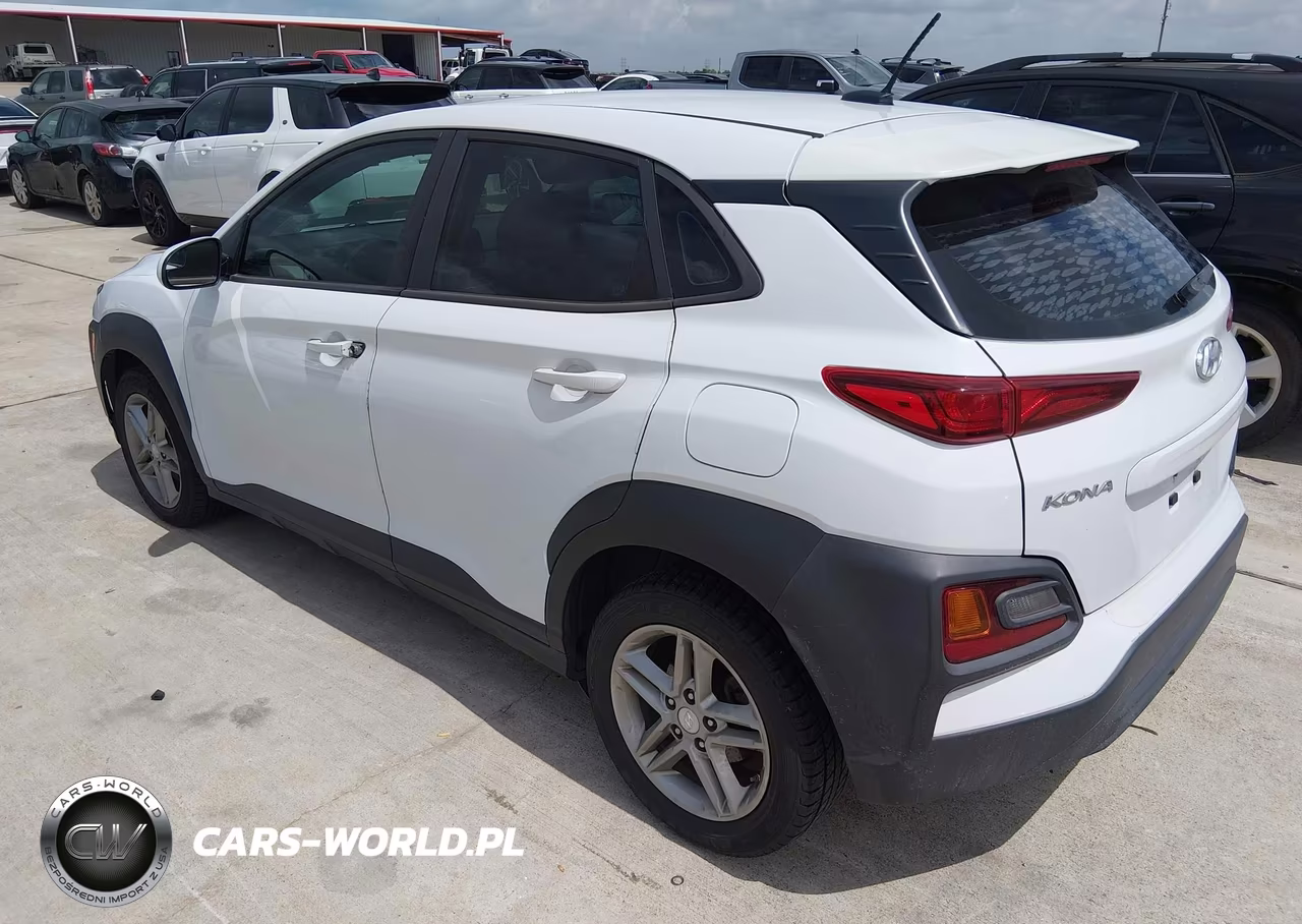 2018 Hyundai Kona Se VIN:KM8K12AA3JU182601 - 3