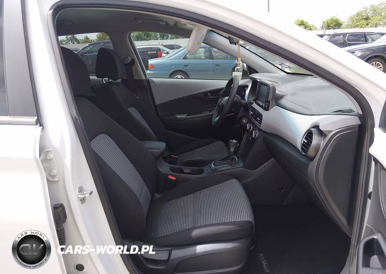 2018 Hyundai Kona Se VIN:KM8K12AA3JU182601 - 5
