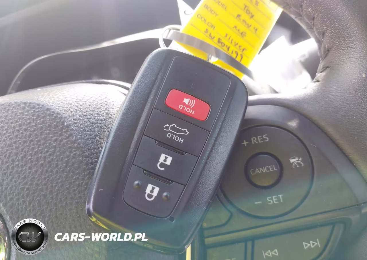 2025 Toyota Rav4 Xle VIN:2T3P1RFV1SW504199 - 11