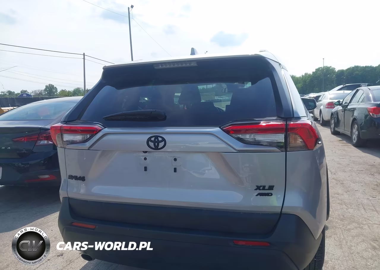 2025 Toyota Rav4 Xle VIN:2T3P1RFV1SW504199 - 16
