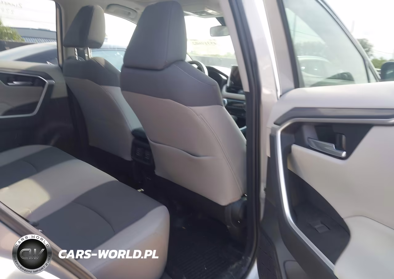 2025 Toyota Rav4 Xle VIN:2T3P1RFV1SW504199 - 8