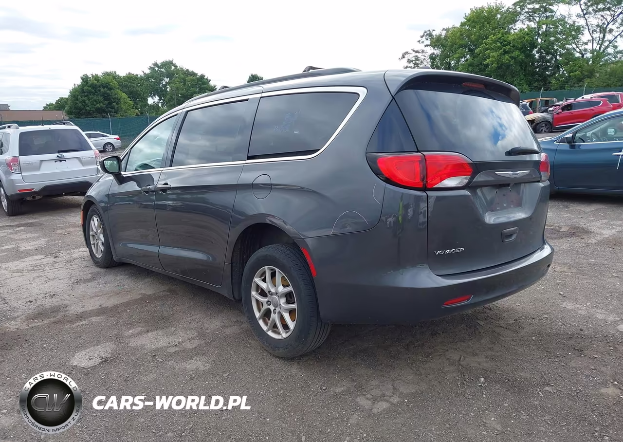 2020 Chrysler Voyager Lxi VIN:2C4RC1DG1LR151600 - 3