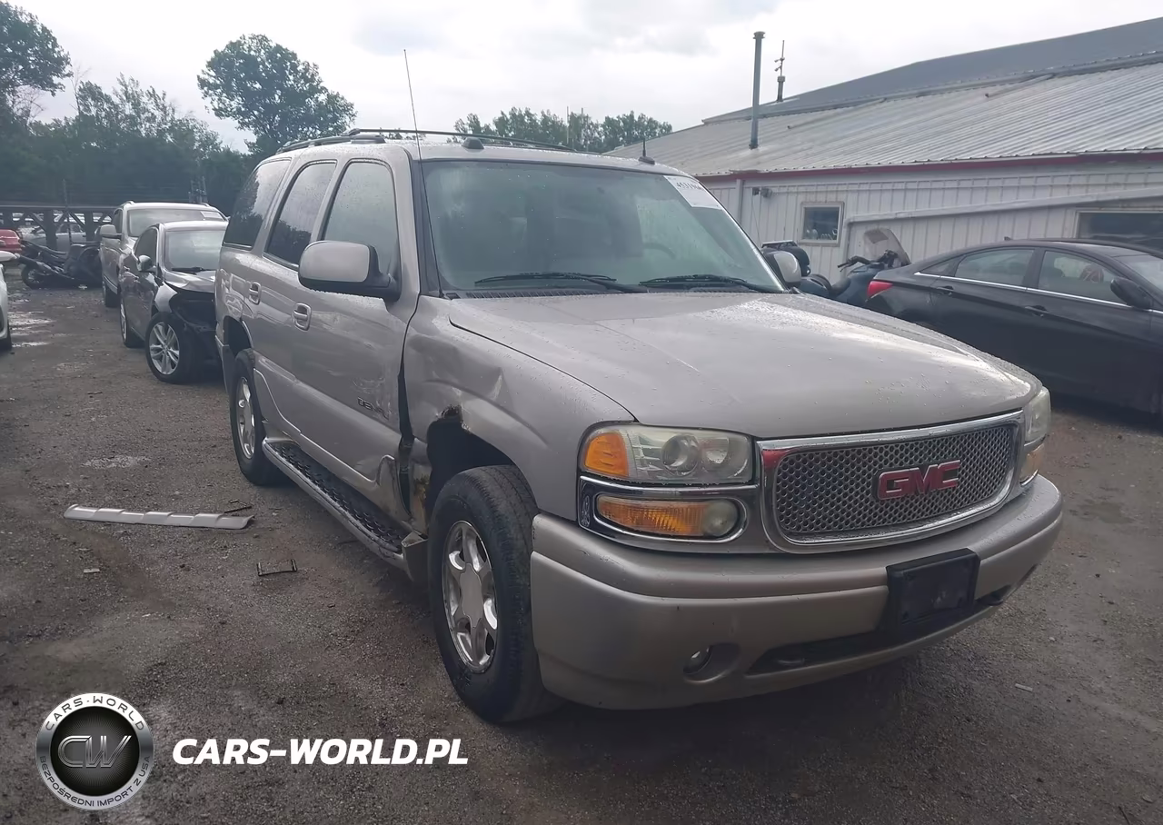 2004 GMC Yukon Denali – zdjęcie 1 z 15